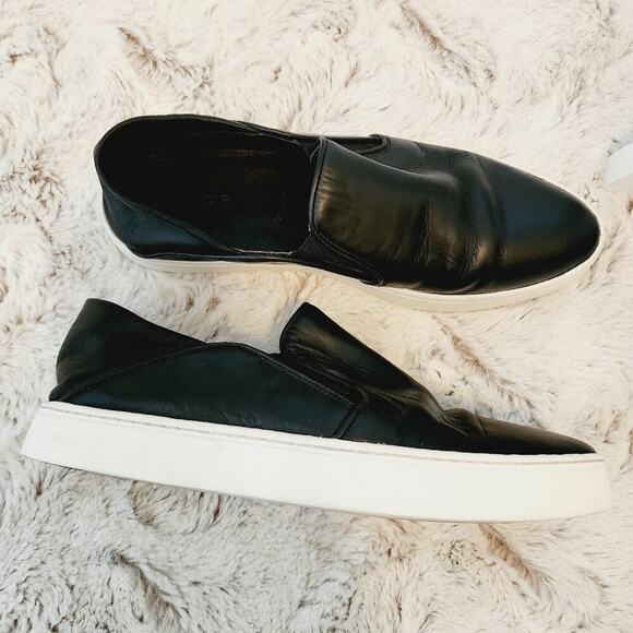 VINCE SLIP ON BLACK LEATHER LOAFER SIZE 6 - Picture 3 of 9